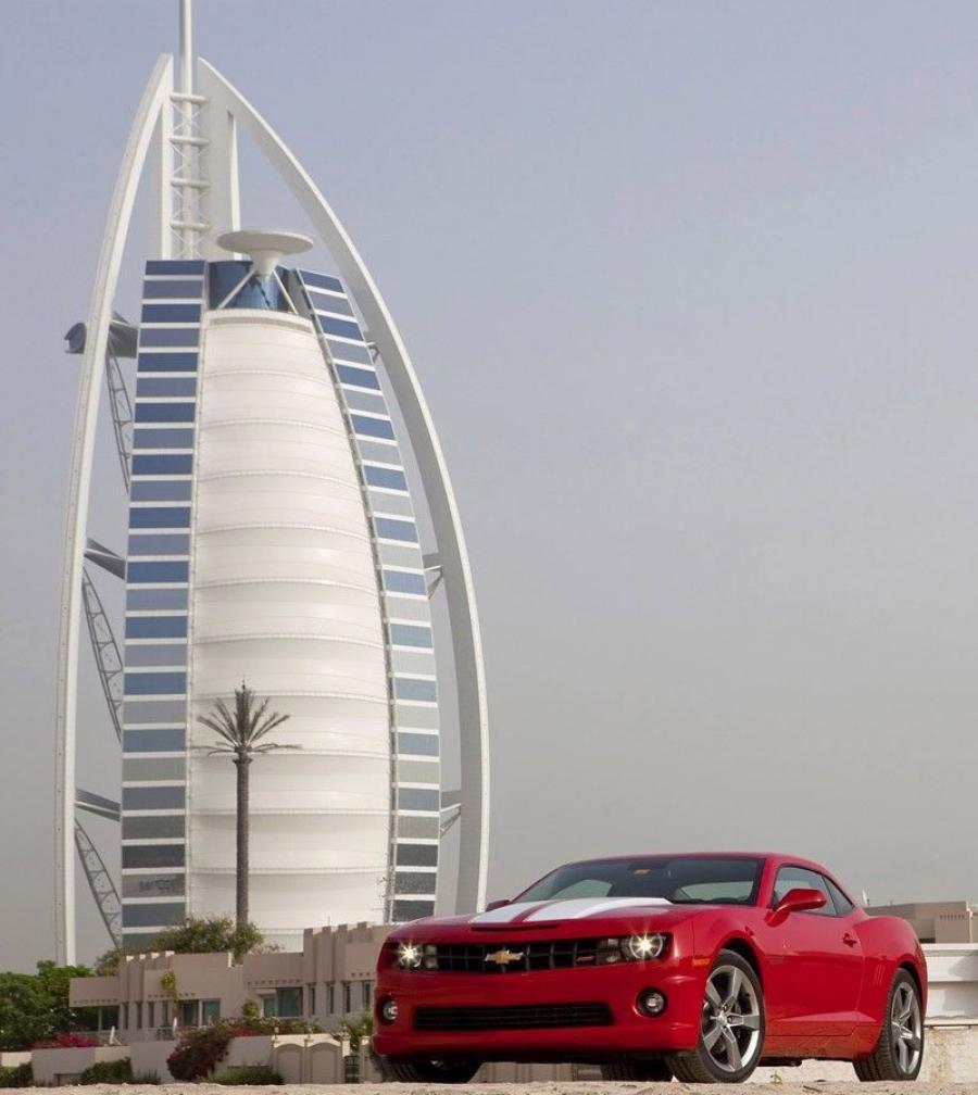  Chevrolet Camaro 2010 года  (фото 6 из 370)